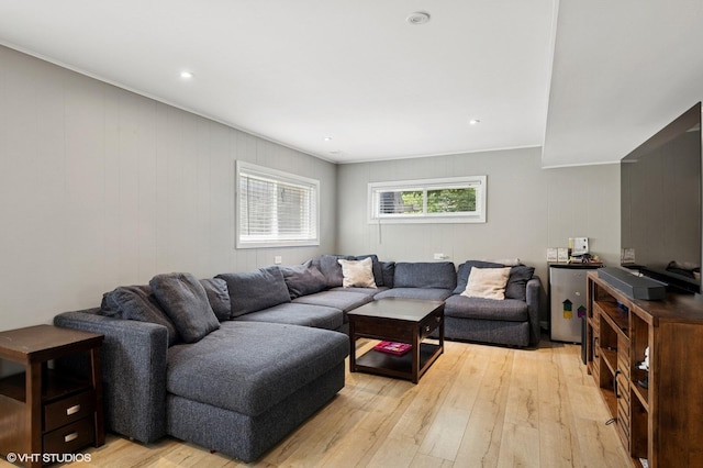1308 Hoffman Ave, Park Ridge, IL 60068 - living area featuring light wood finished floors