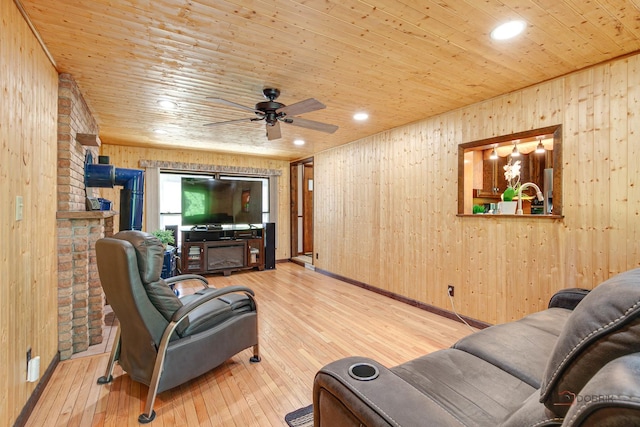 27335 W Nippersink Rd, Ingleside, IL 60041 - photo 12