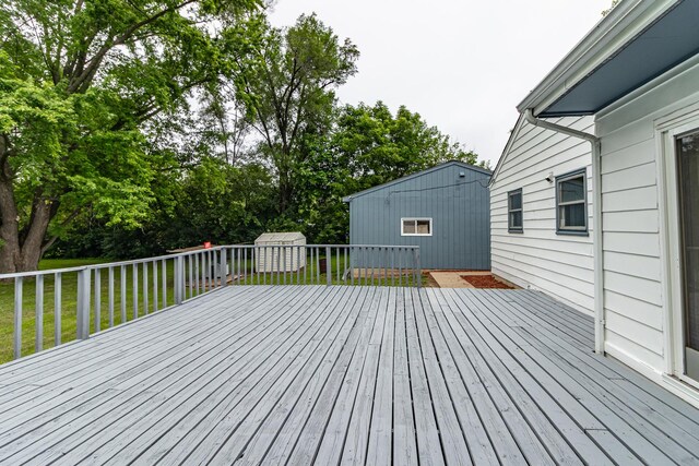 27335 W Nippersink Rd, Ingleside, IL 60041 - photo 33