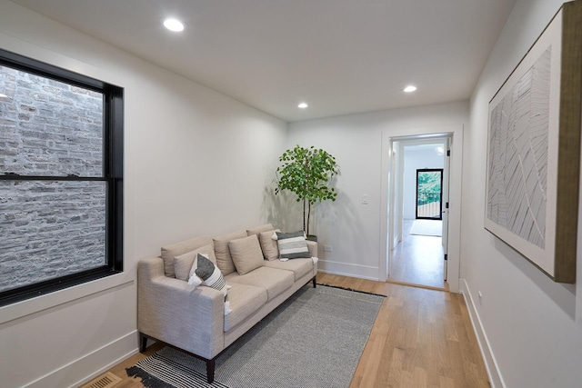 1332 N Leavitt St, Chicago, IL 60622 - living area with light wood-style flooring and recessed lighting