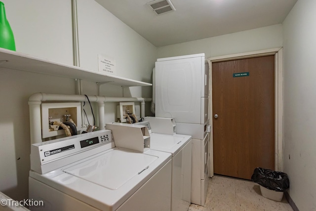 1091 Rodenburg Rd Unit 303, Roselle, IL 60172 - community laundry with washer and dryer
