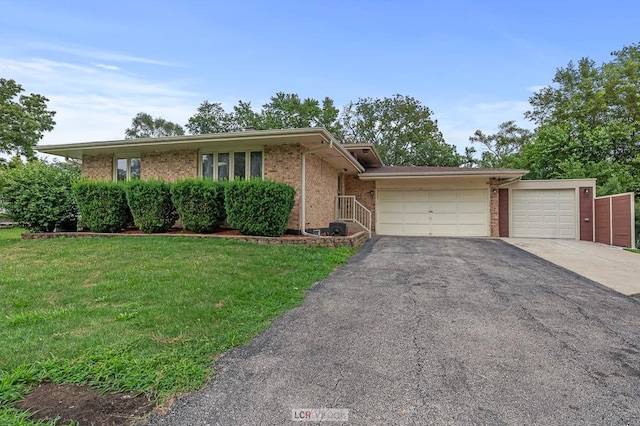 2N439 Virginia Ave, Glen Ellyn, IL 60137 - photo 1