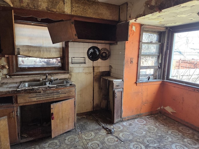 10511 S Yates Ave, Chicago, IL 60617 - kitchen with tile patterned floors and healthy amount of natural light