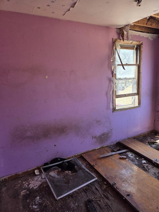 10511 S Yates Ave, Chicago, IL 60617 - view of spare room