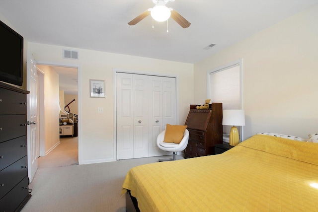 1215 W 33rd St, Chicago, IL 60608 - carpeted bedroom with a closet and a ceiling fan
