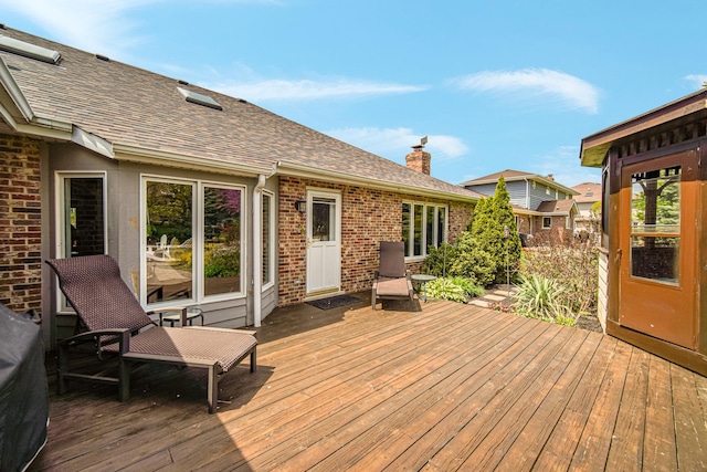 207 Hamilton Ave, Frankfort, IL 60423 - view of wooden terrace