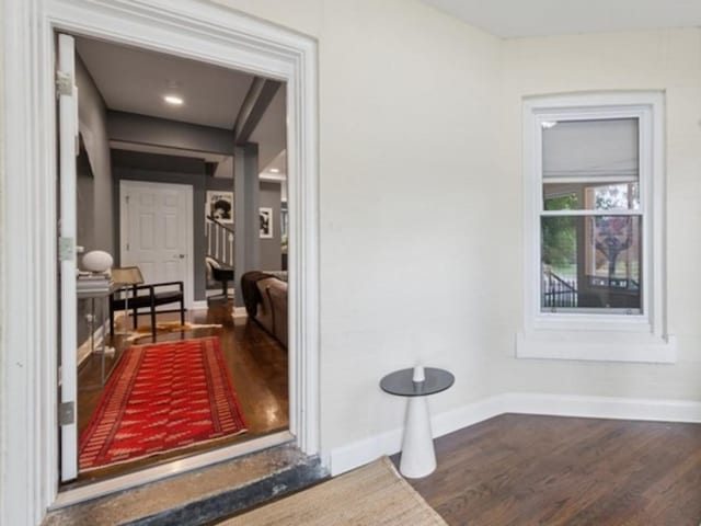 4229 S Prairie Ave, Chicago, IL 60653 - entrance to property