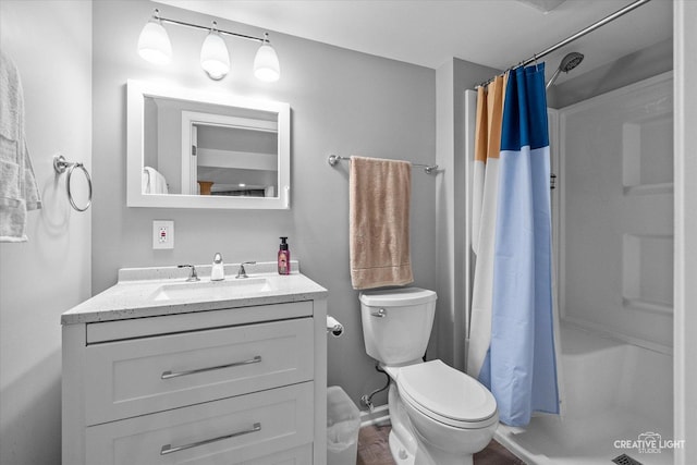 92 Neil Rd, Sugar Grove, IL 60554 - bathroom featuring a shower with shower curtain and vanity