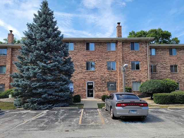 5340 Waterbury Ct Unit 2103, Crestwood, IL 60418 - view of building exterior with uncovered parking