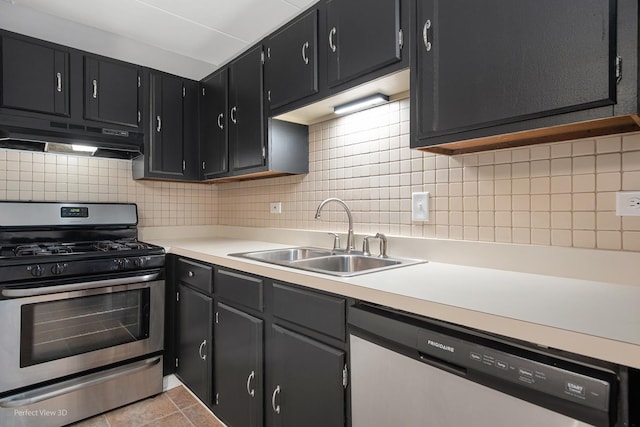 5340 Waterbury Ct Unit 2103, Crestwood, IL 60418 - kitchen featuring appliances with stainless steel finishes, under cabinet range hood, light countertops, and decorative backsplash
