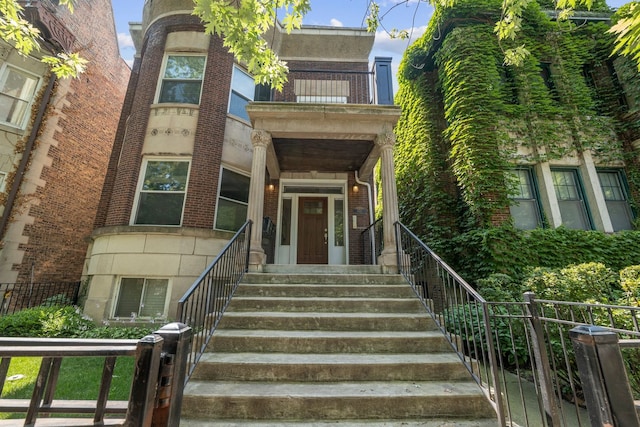 5312 S Woodlawn Ave Unit 1, Chicago, IL 60615 - view of exterior entry with brick siding
