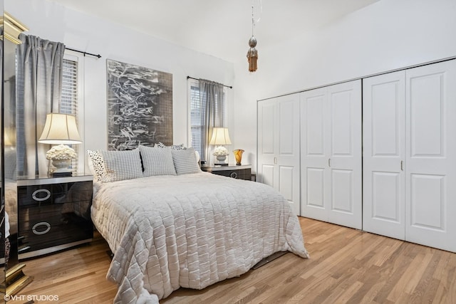 2848 N Burling St Unit 1, Chicago, IL 60657 - bedroom with wood finished floors and a closet