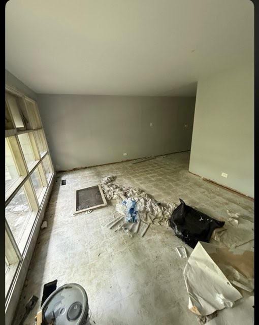 4501 180th St, Country Club Hills, IL 60478 - view of empty room