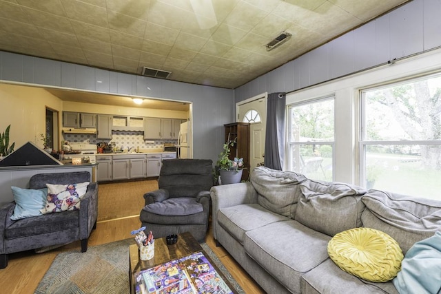 12716 W Grandview Ave, Waukegan, IL 60085 - photo 5
