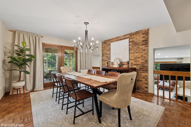 11522 Ridgewood Ln, Burr Ridge, IL 60527 - dining room featuring a chandelier and baseboards
