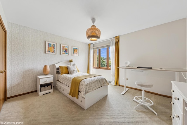 11522 Ridgewood Ln, Burr Ridge, IL 60527 - bedroom with wallpapered walls and light carpet