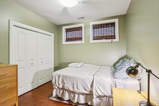 1431 N Artesian Ave Unit 1, Chicago, IL 60622 - bedroom with a closet and dark wood-style floors