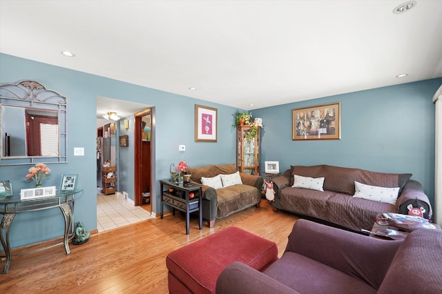 4551 W Foster Ave, Chicago, IL 60630 - photo 3