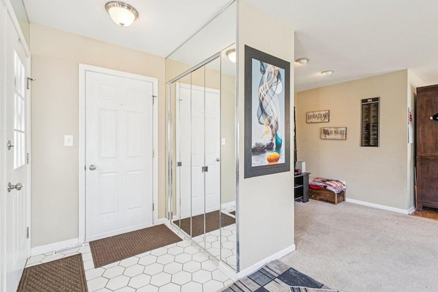 1192 Sumac Trl, Hoffman Estates, IL 60192 - foyer featuring baseboards