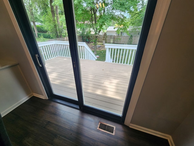 814 S 11th Ave, Saint Charles, IL 60174 - doorway with baseboards and wood finished floors