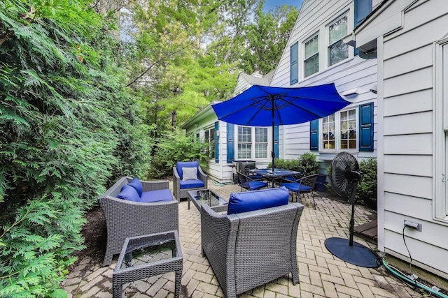 1667 Sunnyside Ave, Highland Park, IL 60035 - view of patio with outdoor dining space