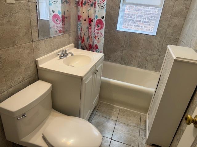 5759 N Bernard St, Chicago, IL 60659 - photo 21