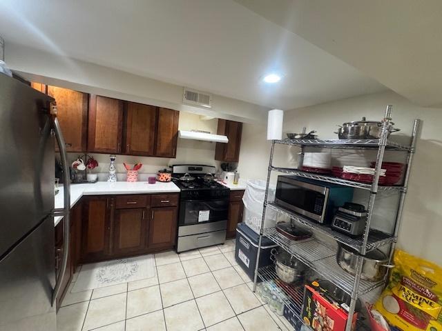 5759 N Bernard St, Chicago, IL 60659 - photo 24