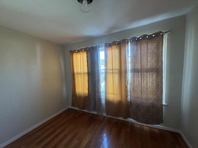 5759 N Bernard St, Chicago, IL 60659 - photo 8