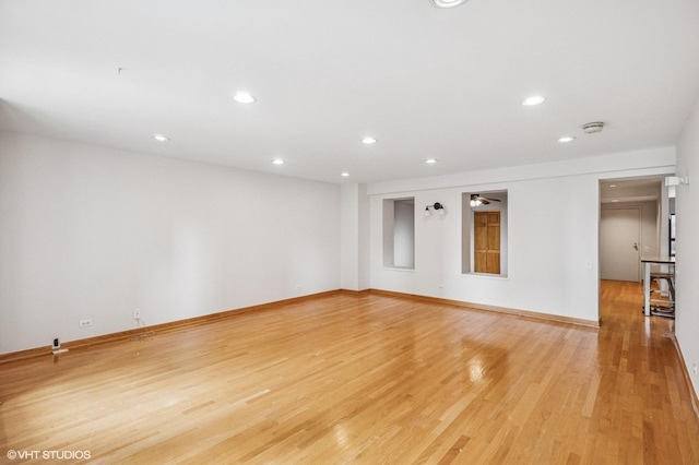 40 E 9th St Unit 903, Chicago, IL 60605 - empty room featuring recessed lighting, light wood-type flooring, and a smoke detector