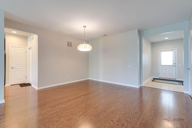 3293 Epstein Cir, Mundelein, IL 60060 - photo 3