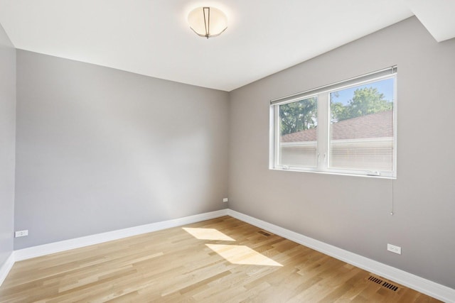 6339 N Leona Ave, Chicago, IL 60646 - photo 15
