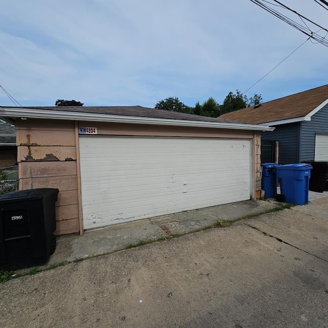 4804 S Lamon Ave, Chicago, IL 60638 - view of garage