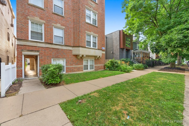 4321 N Drake Ave Unit 3W, Chicago, IL 60618 - view of building exterior