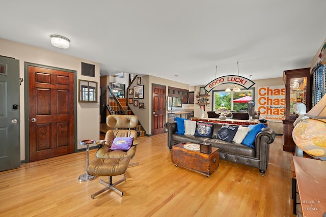724 Cimarron Dr, Cary, IL 60013 - photo 4