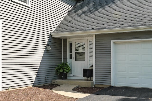 1168 Banbury Cir, Naperville, IL 60540 - property entrance with a shingled roof