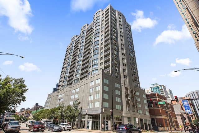 600 N Dearborn St Unit 1306, Chicago, IL 60654 - photo 1