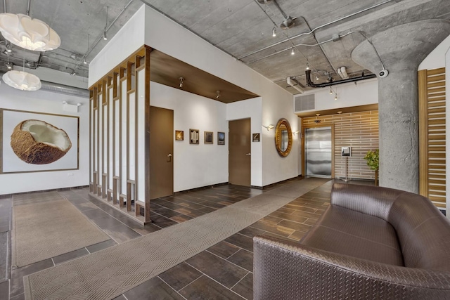 1151 W 14th Pl Unit 238, Chicago, IL 60608 - lobby featuring a high ceiling