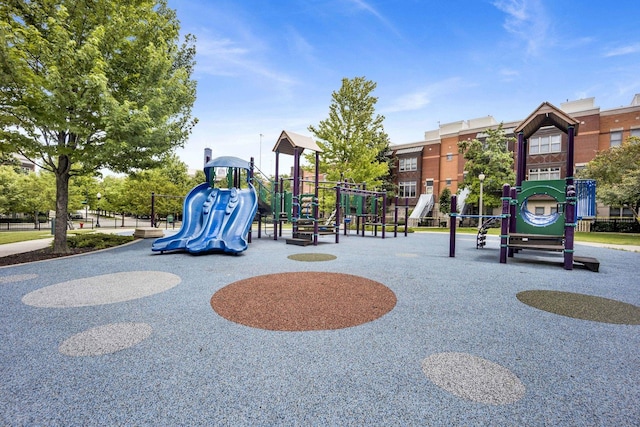 1151 W 14th Pl Unit 238, Chicago, IL 60608 - view of community playground
