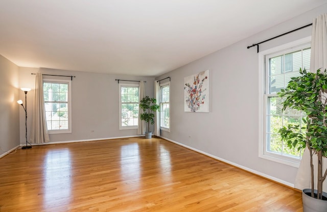 200 Timbercrest Dr, Schaumburg, IL 60193 - unfurnished room with light wood finished floors and baseboards