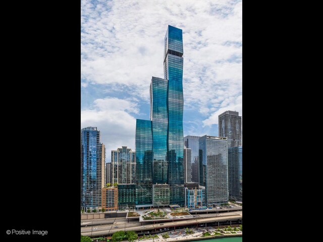 363 E Wacker Dr Unit 1808, Chicago, IL 60601