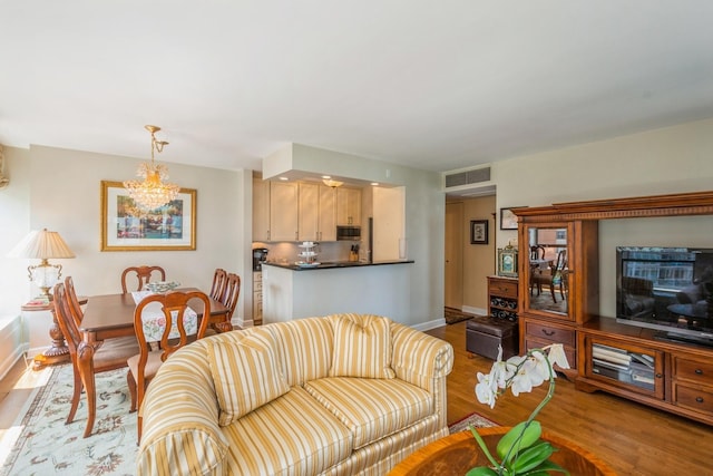 260 E Chestnut St Unit 1612, Chicago, IL 60611 - photo 4