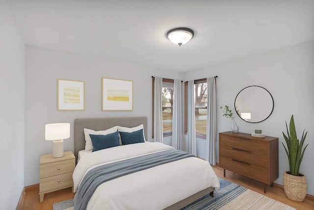 21130 Kildare Ave, Matteson, IL 60443 - bedroom featuring light wood-style flooring and baseboards