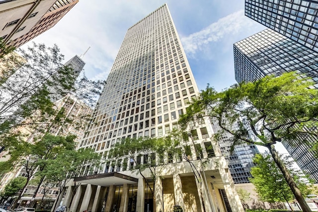 260 E Chestnut St Unit 1904, Chicago, IL 60611 - view of building exterior