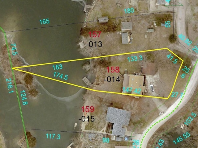 310 Eagle Bluff Dr, Oakwood, IL 61858 - aerial view of property's location featuring property boundaries highlighted