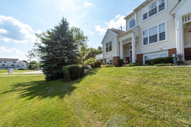 3009 Nicklaus Ln, Wadsworth, IL 60083 - photo 2