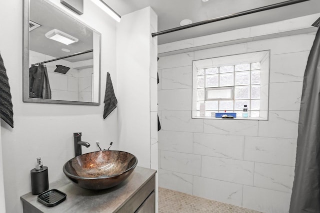 1652 S Ridgeway Ave, Chicago, IL 60623 - bathroom with a tile shower and vanity