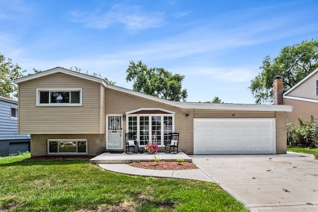 117 E Vermont St, Villa Park, IL 60181 - photo 1