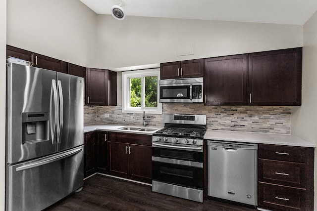 117 E Vermont St, Villa Park, IL 60181 - photo 4