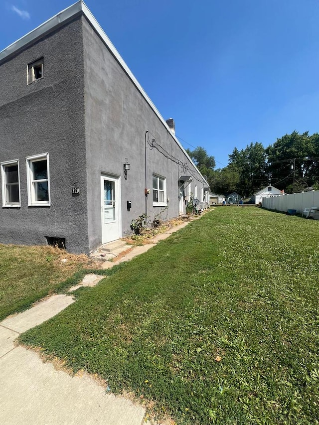 320 W Saint Paul St, Spring Valley, IL 61362 - view of side of property with stucco siding