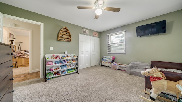 7837 Wagon Wheel Ln, Rockford, IL 61109 - bedroom featuring carpet, a closet, and a ceiling fan